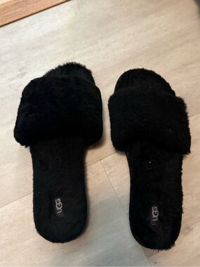 UGG Black Plush Slide Slippers for Women